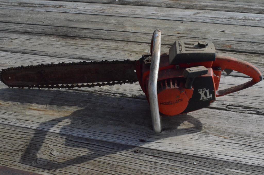 Homelite Super XL Automatic Gas Powered Chainsaw