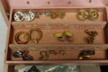 Jewelry box with Contents