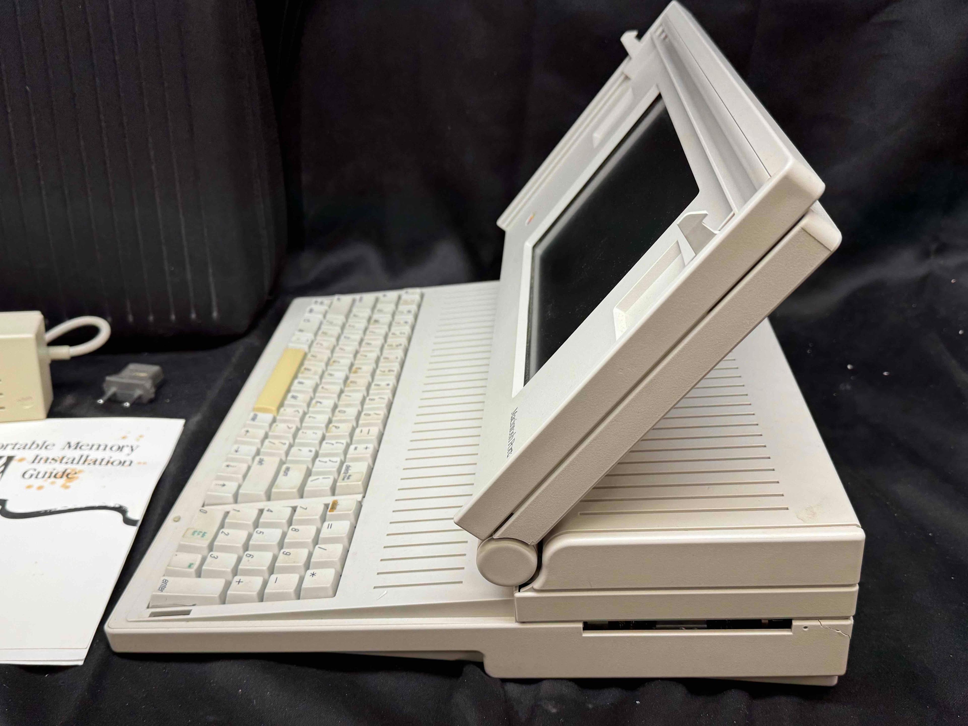 Vintage Macintosh Portable M5120 First Portable Apple Computer 1989
