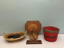 Wood Shell-Shaped Bowl, Crab Key Hook Wall Plaque, Basket & Small Bushel Basket