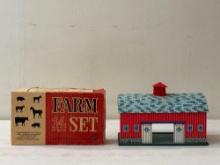 Vintage Mid-Century Lithograph Tin Barn & Molded Plastic Farm Animal Set