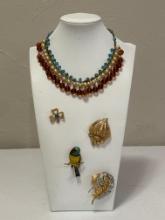 Vintage Necklace & Brooches