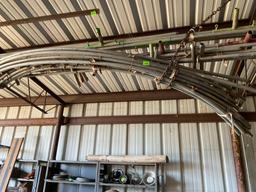 Frame for a Quonset building