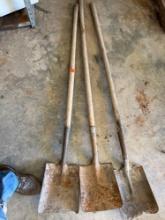 3 Square end shovels...YOU ARE BIDDING TIMES THE MONEY!!!!!