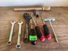 hand tools, : wrenches, screw drivers and more