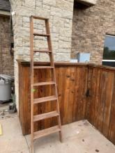 8 foot wooden ladder