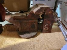 Promark small 3 1/2" work bench vise. Used.