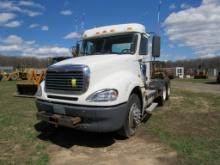 2007 Freightliner Columbia Day Cab