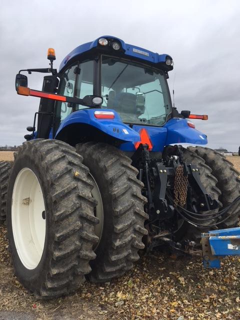 2015 New Holland T8.350 MFWD ONLY 437 HOURS