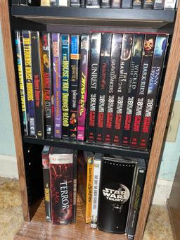 Large Lot of Horror Science Fiction and Misc DVDs