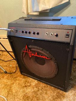 AFT Studios Afterburner Amp With Fender Guitar Cable