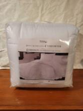 Boutique Collection Down Alternative Comforter King Size