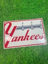 New York Yankees metal wall sign