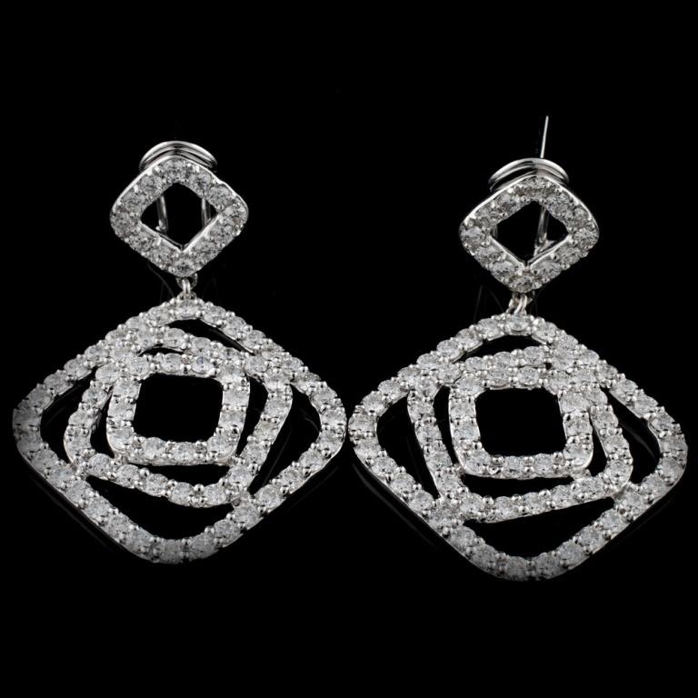 18K White Gold 3.65ct Diamond Earrings