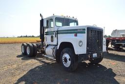 International Transtar 4300 Truck Tractor Cab & Chassis