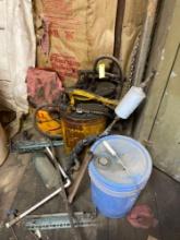 Hand Pump Oil Can 5-Gal