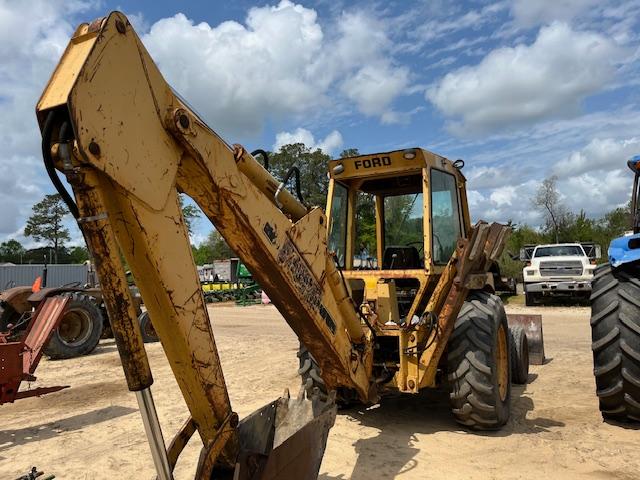 Ford 555A Backhoe