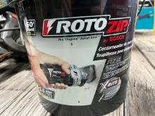 NEW Roto Zip Drywall Router
