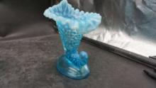 Blue Hobnail Ruffled Vase W/ Tail