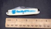 Smith & Wesson Pocket Knife
