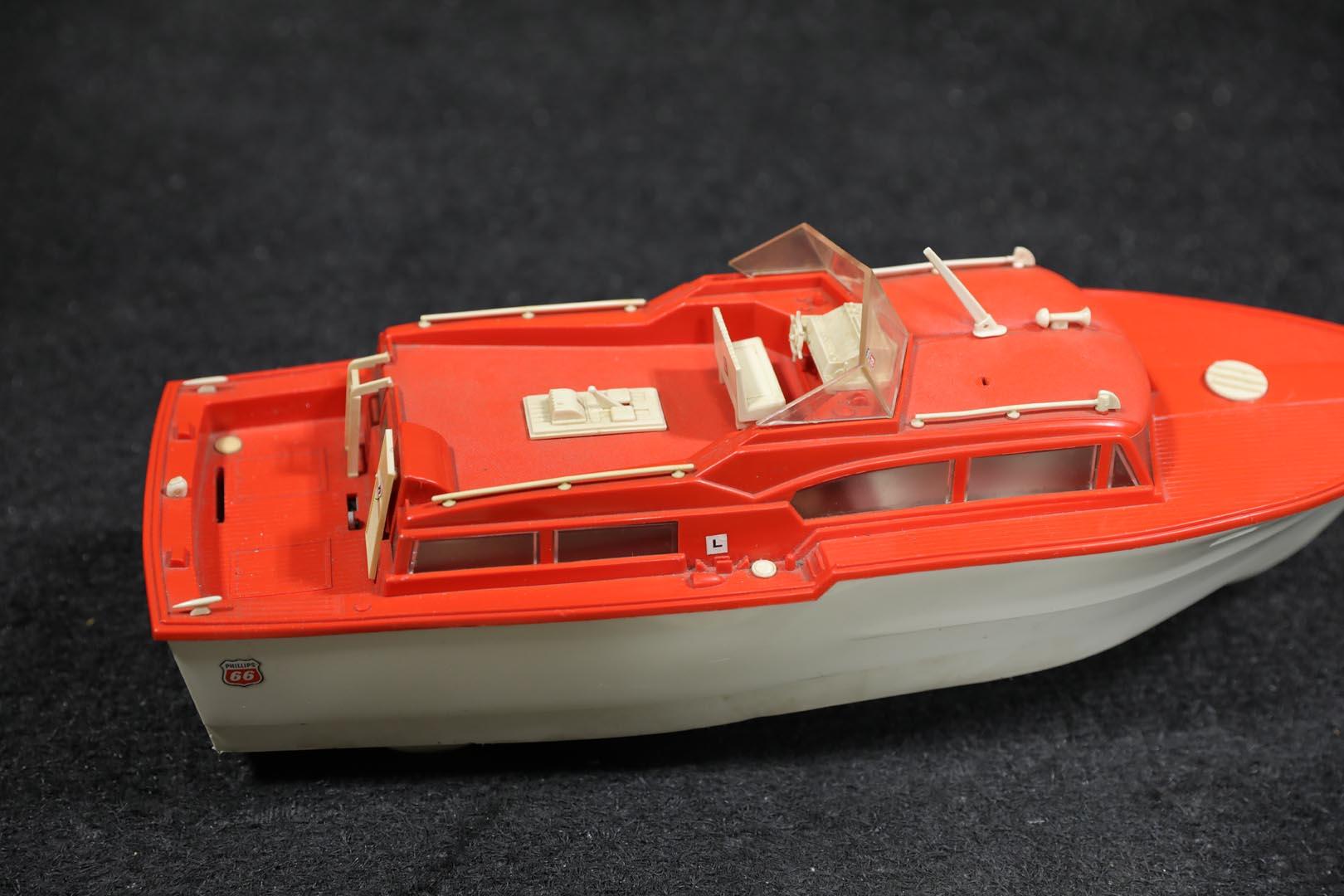 Phillips 66 Power Yacht Toy Boat