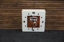 Hires Root Beer Lighted Clock