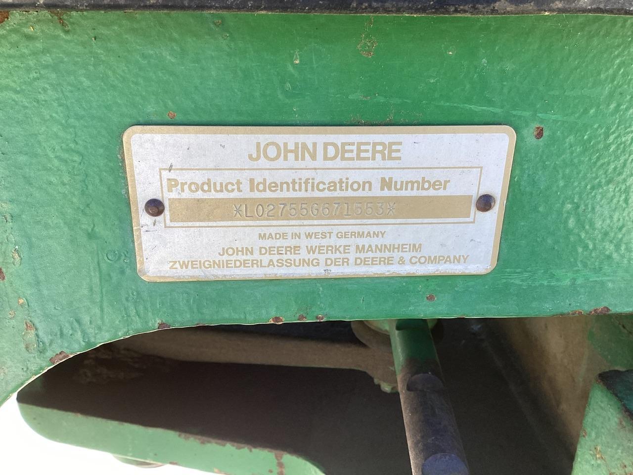 John Deere 2755 Tractor