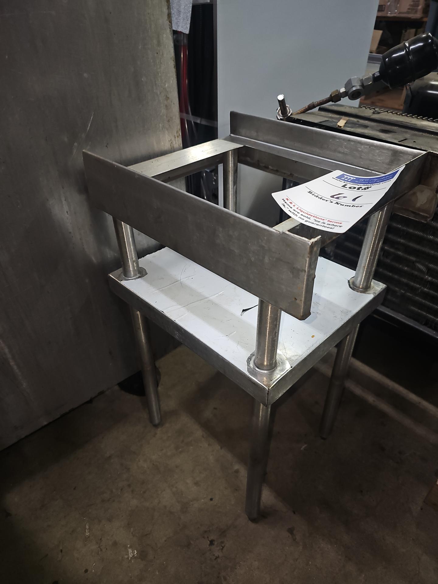 Stainless steel stand 11" x 14"