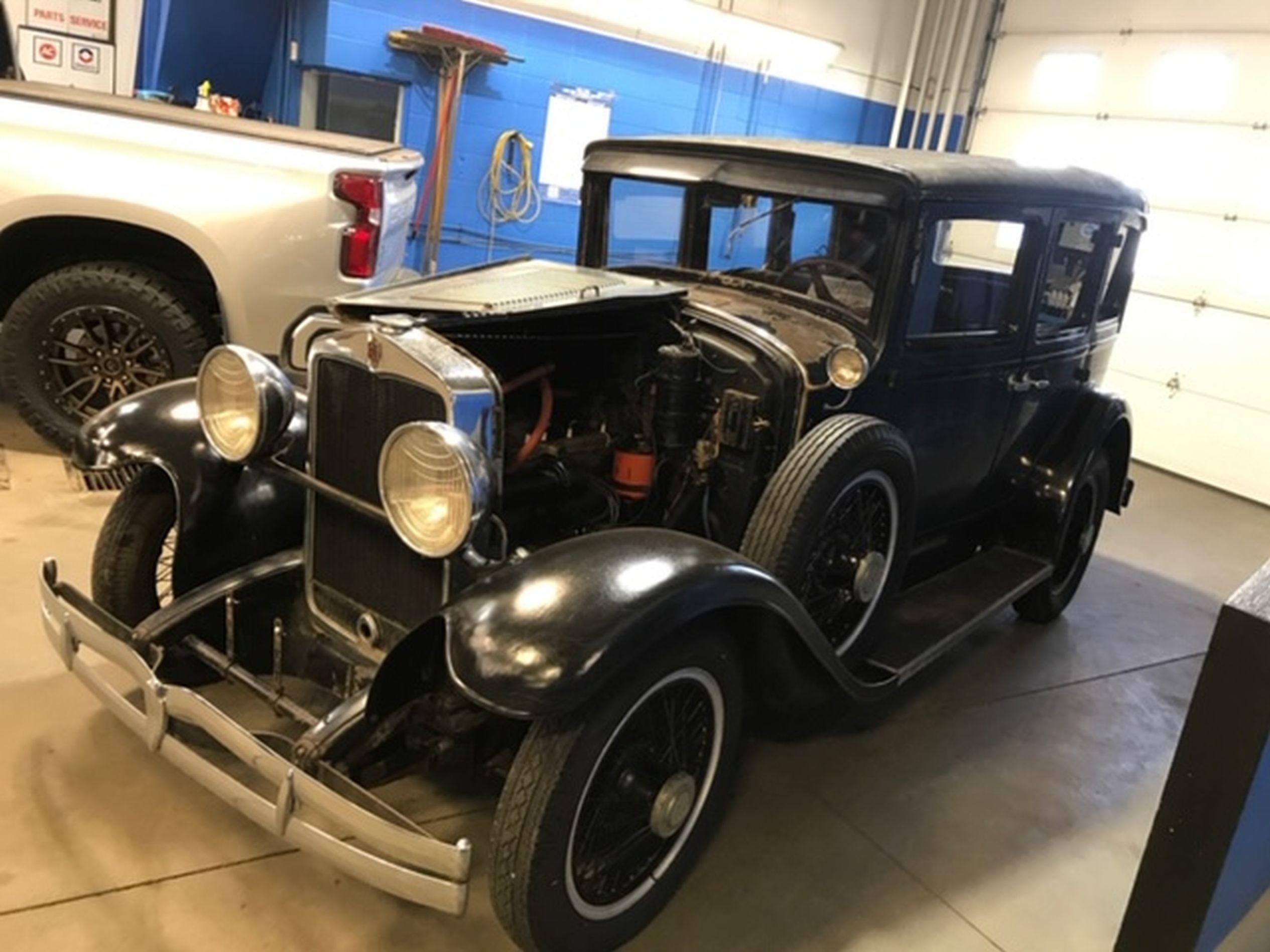 1929 Hupmobile 4 Door Sedan