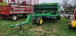 John Deere 750 Grain Drill (COMPLETELY REFURBISHED)