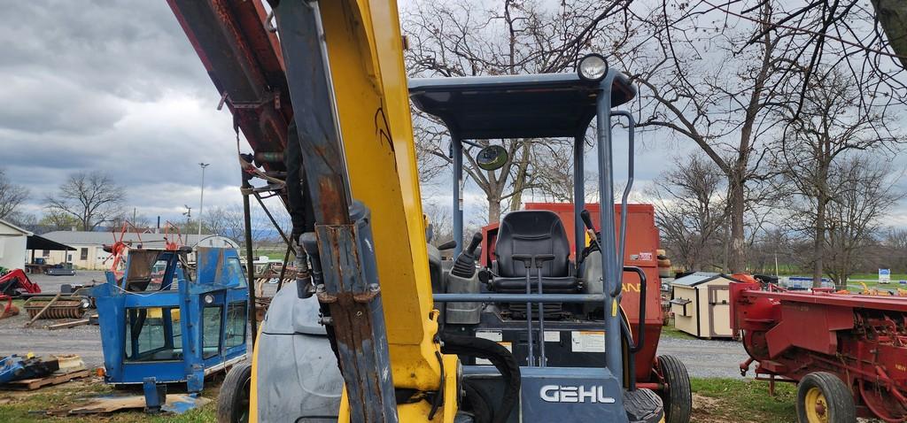 2018 Gehl Z55 Midi Excavator (RIDE AND DRIVE)