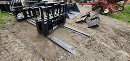 New Kivel 4200 lb.Skidloader Forks