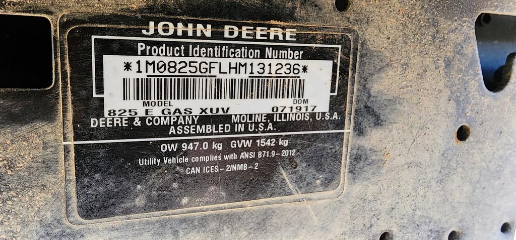 2017 John Deere 825I S4 Gator (RUNS)