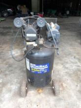Cobalt 30 gallon Air Compressor - Comes on
