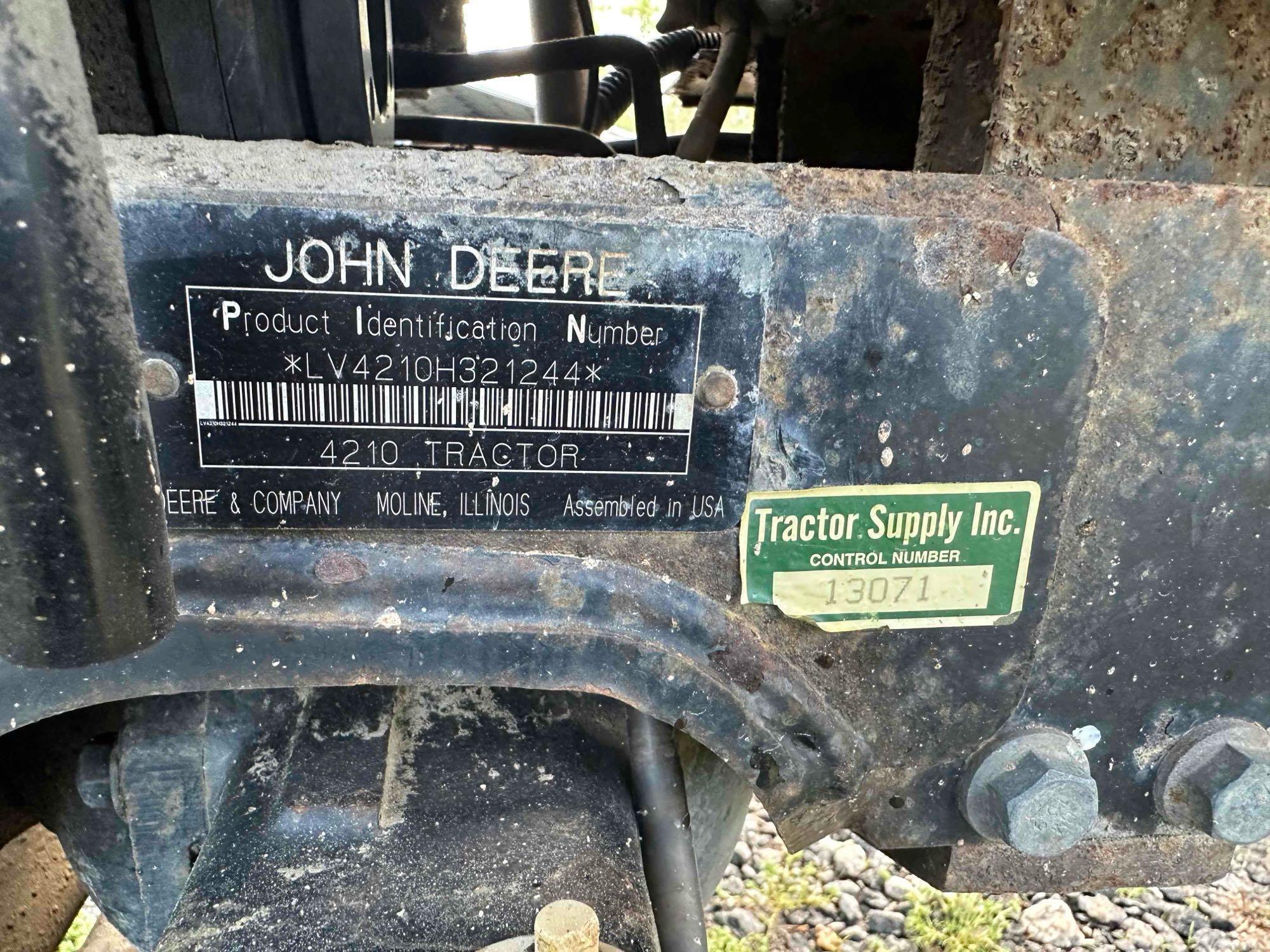 JOHN DEERE 4210 4WD TRACTOR W/ LOADER