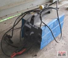 Chicago Electric 40388 Arc Welder - 120, 115/230VAC, Electro Sizes: 1/16" to 5/64", Draw 42 AMP *J .