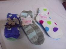(5) Brand New Pairs of Ladies Cozy Socks