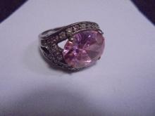 Beautiful Ladies Sterling Silver Ring w/ Stones
