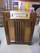 Antique Philco Wooden Floor Model Radio
