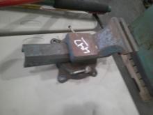 6" TABLE VISE