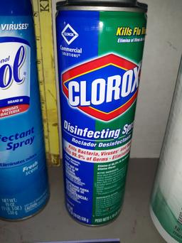 Cleaner Lot, Lysol, Clorox, Wipes Mold &Mildew