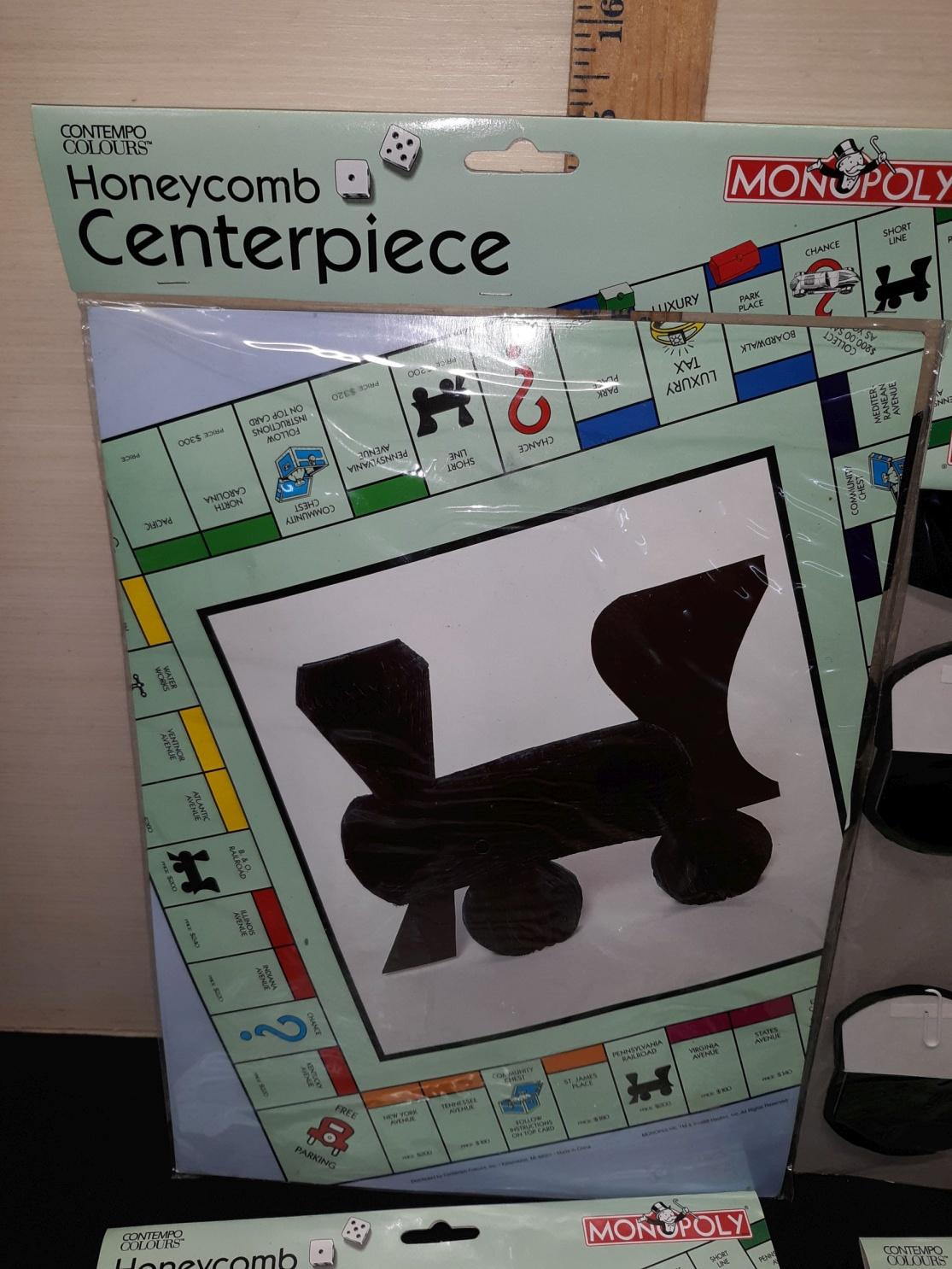 Monopoly  Center Piece, Honeycomb, new
