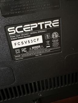 SCEPTRE Model H32 TV & DVD Player Combo (Local Pick Up Only)