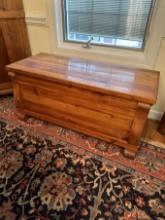 Nice Vintage Cedar Chest with Key (Local Pick Up Only)