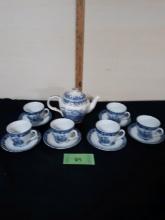 Vintage Alfred Meakin  Teapot with Cups and Saucers