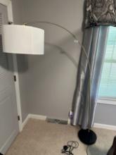 Large Approx 6 Foot Tall Floor Lamp (Local Pick Up Only)