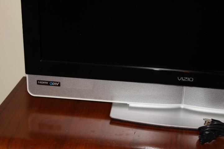 Vizio VX37L Flatscreen TV