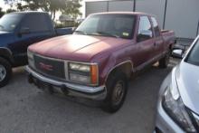 1992 GMC 2500 PICKUP (NOT RUNNING) (VIN # 2GTFK29K4N1560345) (SHOWING APPX 458,501 MILES, UP TO THE