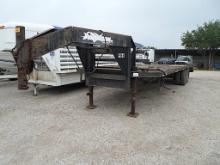 2005 32' LONG GOOSENECK TANDEM DUAL TRAILER (VIN # 5J2GS32245E002199) (TITLE ON HAND AND WILL BE MAI