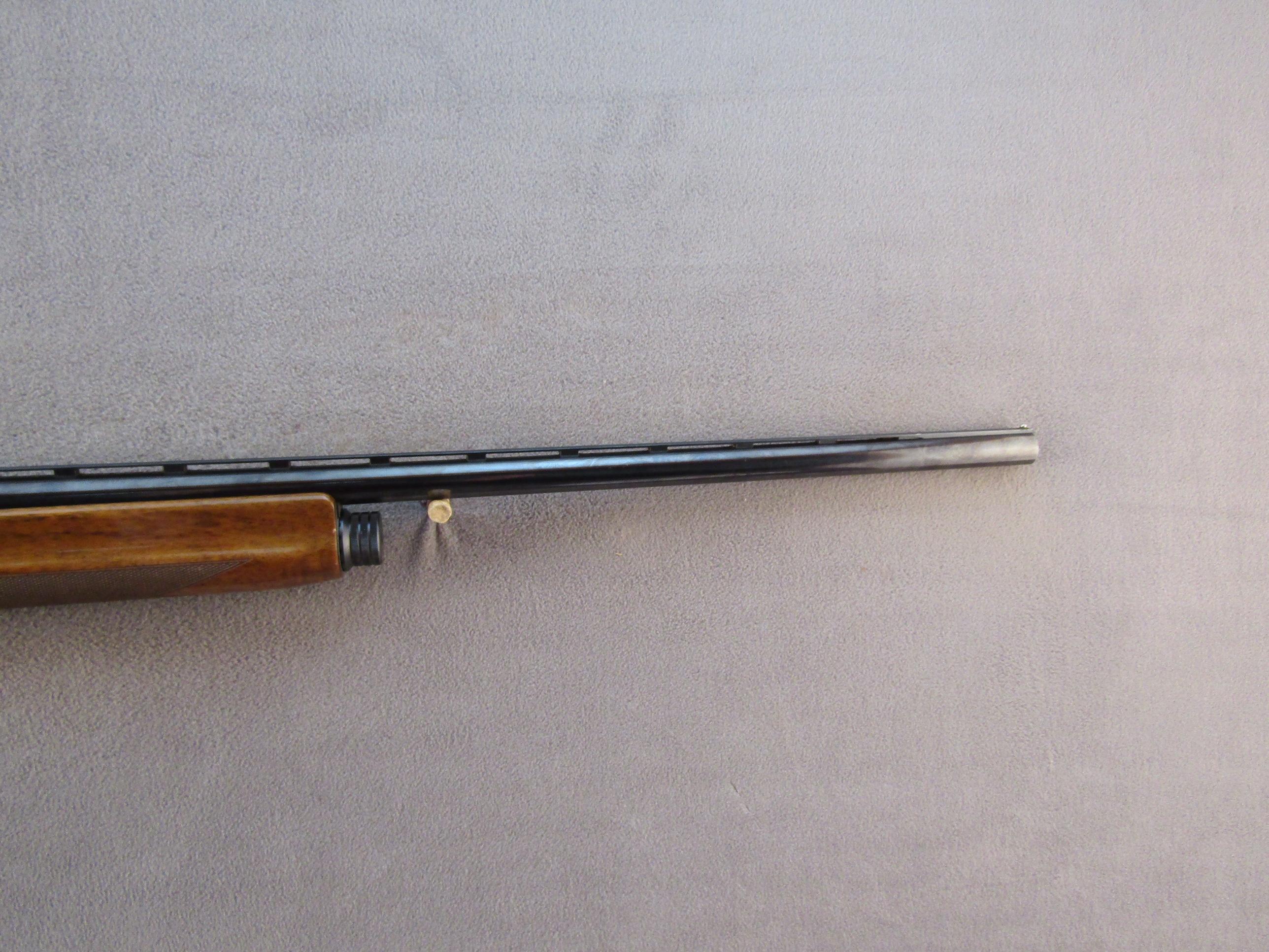 BROWNING Model 2000, Semi-Auto Shotgun, 12g, S#2B387C47